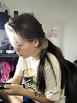 Tefannyy  online show from March 13, 1:38 pm