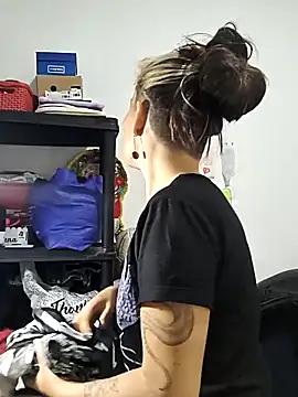 Tefannyy  online show from April 15, 2:10 pm