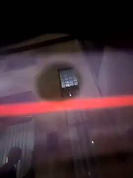 Snapshot of Tefannyy_ chatting on March 13, 12:27 am Tefannyy online show from March 13, 12:27 am