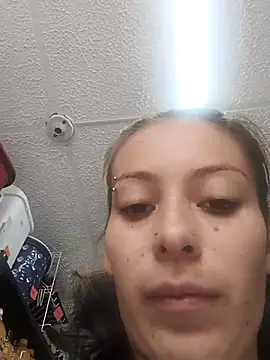 Snapshot of Tefannyy_ chatting on September 25, 3:40 pm Tefannyy online show from September 25, 3:40 pm