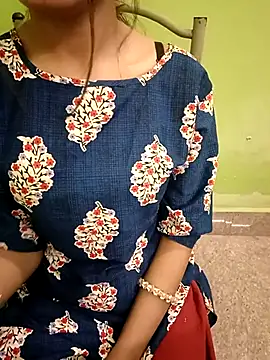 Snapshot of EACH_555 chatting on November 23, 5:45 pm EACH 555 online show from November 23, 5:45 pm