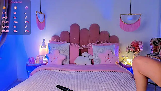 GiaCale online show from April 15, 12:21 pm