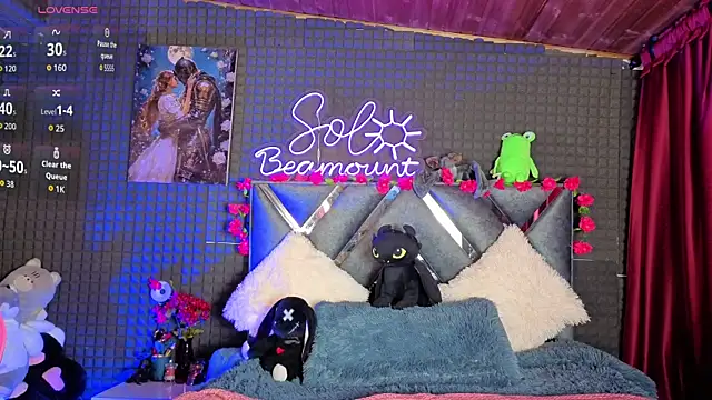 SolBeaumont1 online show from June 20, 7:19 pm