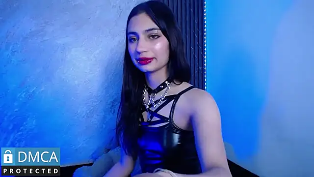 SolBeaumont1 online show from March 12, 7:04 pm