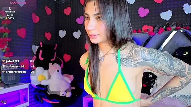 SolBeaumont1 online show from January 31, 7:12 pm