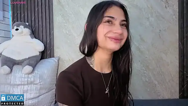 Snapshot of SolBeaumont1 chatting on October 28, 7:46 pm SolBeaumont1 online show from October 28, 7:46 pm