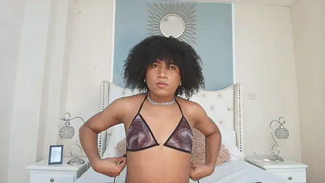 Ambar Collingg online show from March 10, 1:32 pm