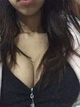 Snapshot of Yonaaaaaaaaa chatting on February 6, 1:10 pm Yonaaaaaaaaa online show from February 6, 1:10 pm