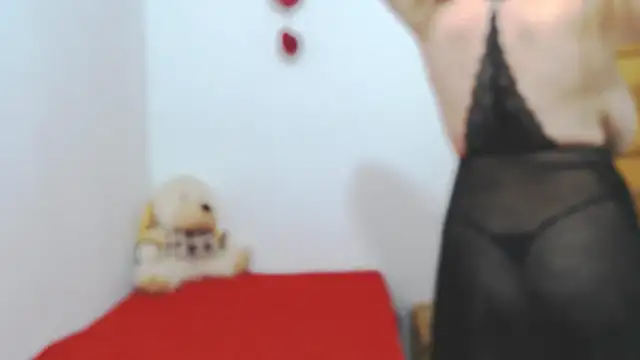 ariellth online show from October 11, 5:14 pm