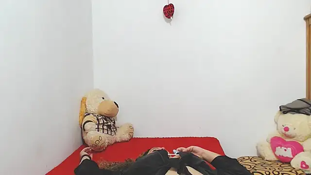 ariellth online show from November 7, 4:33 pm