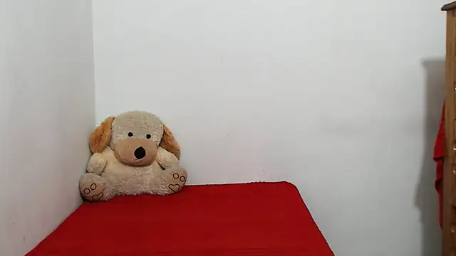 ariellth online show from March 21, 5:28 pm