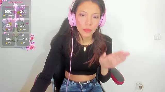 Selenakyle92  online show from March 3, 5:09 pm