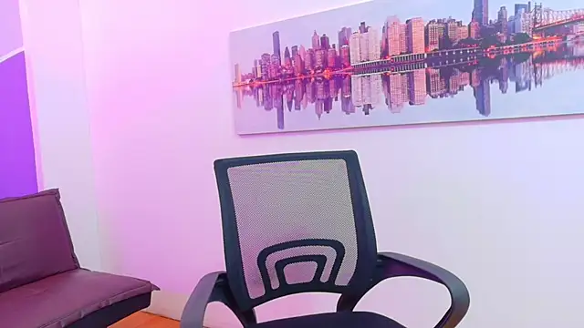  lucysmith online show from November 16, 4:17 am