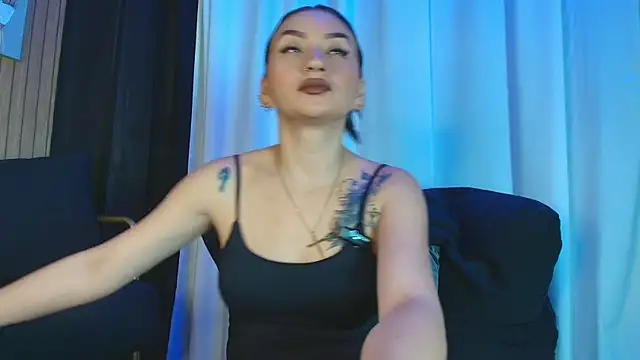 Snapshot of ArkaBella chatting on November 15, 8:46 pm ArkaBella online show from November 15, 8:46 pm