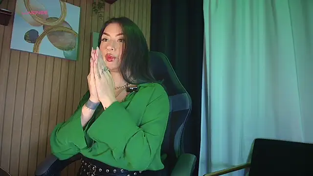 Snapshot of ArkaBella chatting on November 11, 7:41 pm ArkaBella online show from November 11, 7:41 pm