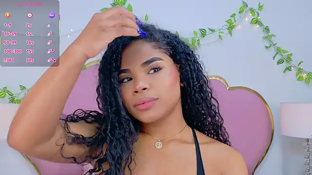 Snapshot of NahiaraReina chatting on November 27, 1:33 pm NahiaraReina online show from November 27, 1:33 pm