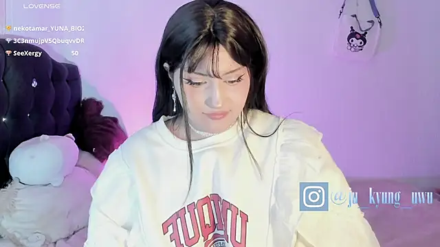 Snapshot of Ju_Kyung chatting on February 10, 11:04 am Ju Kyung online show from February 10, 11:04 am