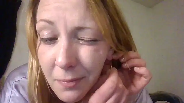 rosequartz online show from January 18, 6:17 am