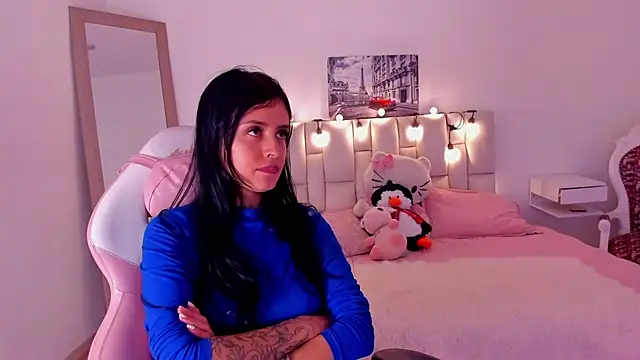 yenny garcia online show from December 19, 6:32 pm