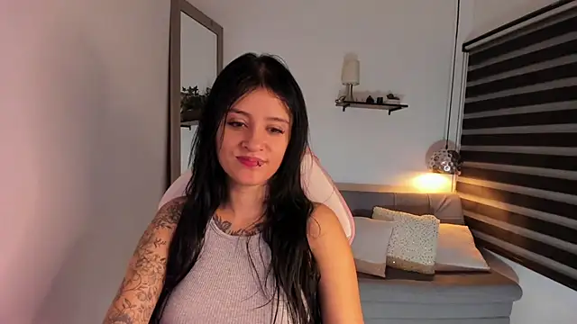 yenny garcia online show from March 14, 3:29 pm