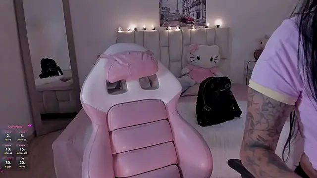 yenny garcia online show from March 23, 6:08 pm