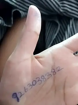 Snapshot of riteshika chatting on March 14, 1:27 am riteshika online show from March 14, 1:27 am