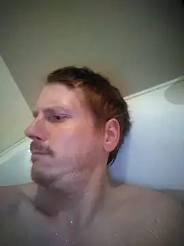 Vlastislav23 online show from April 5, 9:05 am