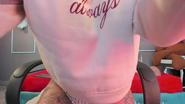 engel devil online show from March 20, 1:12 pm