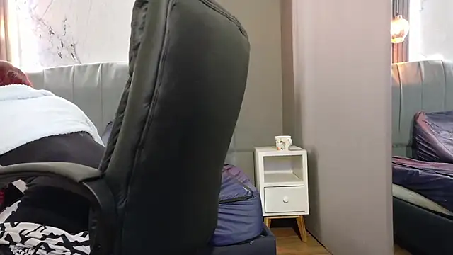 engel devil online show from December 15, 11:38 am