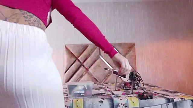 engel devil online show from November 2, 2:55 pm