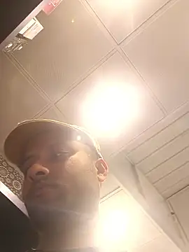 AlamJi07 online show from September 20, 10:26 pm