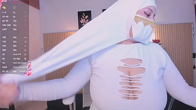 cloe sirena online show from February 19, 2:25 pm