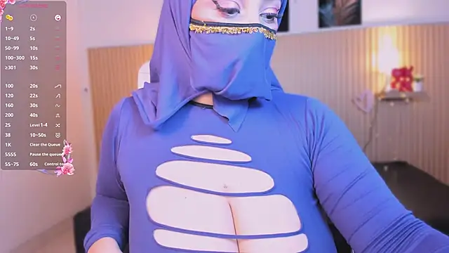 cloe sirena online show from February 16, 2:05 pm