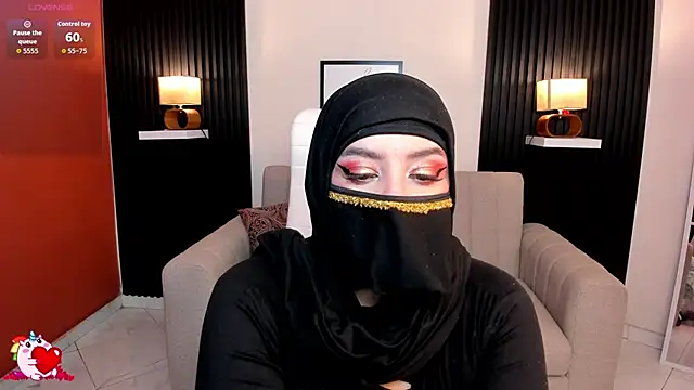 Snapshot of cloe_sirena chatting on October 12, 2:40 pm cloe sirena online show from October 12, 2:40 pm