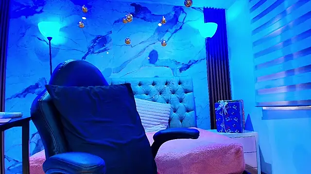 ANAMARIARIOS online show from January 9, 6:04 pm