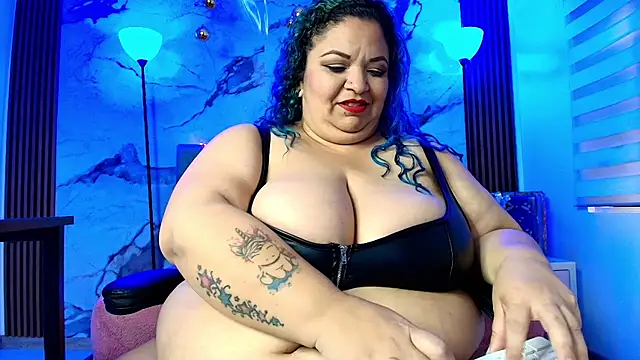 ANAMARIARIOS online show from January 6, 6:23 pm