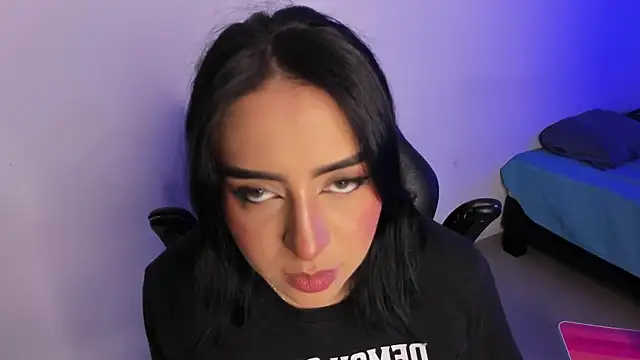 AnnikaMerliahh  online show from September 14, 4:35 am