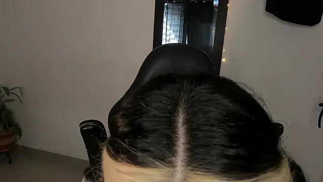 AnnikaMerliahh  online show from January 7, 1:38 pm