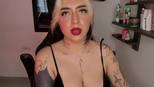 AnnikaMerliahh  online show from January 5, 5:27 pm