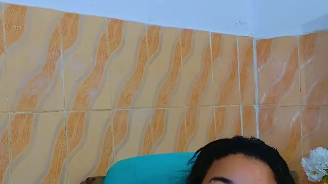 EileenBenzon online show from May 14, 2:03 pm