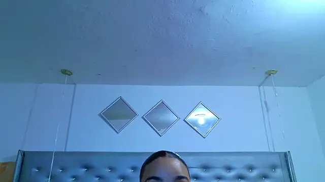 EileenBenzon online show from May 26, 1:53 pm