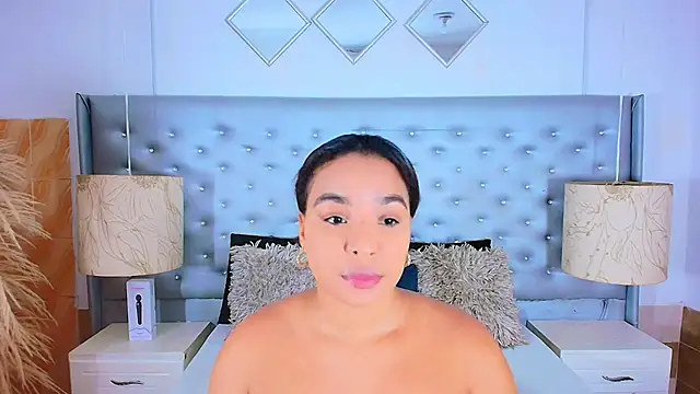 Snapshot of EileenBenzon chatting on September 30, 3:07 pm EileenBenzon online show from September 30, 3:07 pm