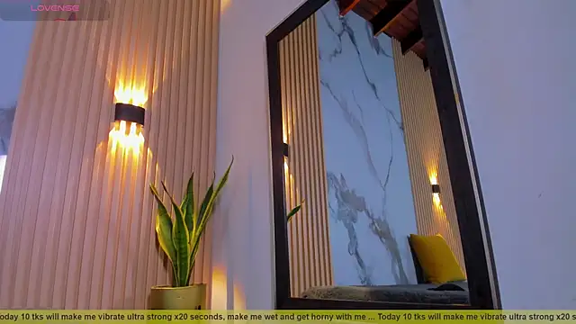 Snapshot of Lil_eva2 chatting on September 26, 7:32 pm Lil eva2 online show from September 26, 7:32 pm