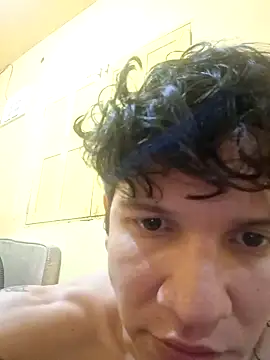 casal coundray online show from December 12, 3:32 am