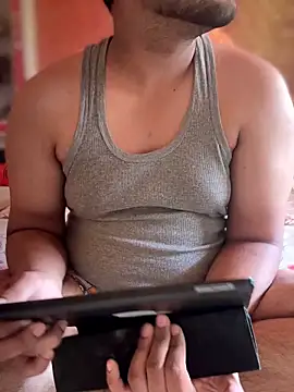 Snapshot of ved240 chatting on November 20, 7:31 am ved240 online show from November 20, 7:31 am