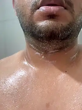 ved240 online show from February 15, 10:58 am