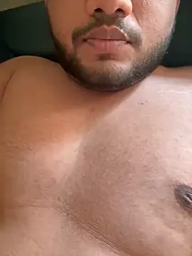 Snapshot of ved240 chatting on December 3, 10:58 am ved240 online show from December 3, 10:58 am