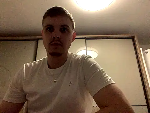 neilho1 online show from September 9, 6:06 pm