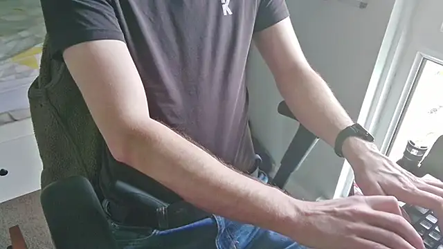 an4y8ot online show from April 2, 2:13 pm