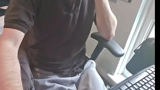 an4y8ot online show from February 23, 9:32 am